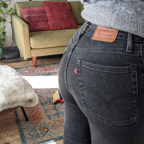 Levi's wedgie skinny - Picture 2 of 6
